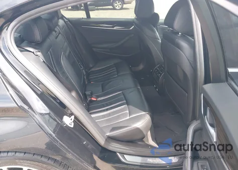 2018 BMW 530I xDrive z USA, uszkodzony, nr VIN WBAJA7C54JWA73646